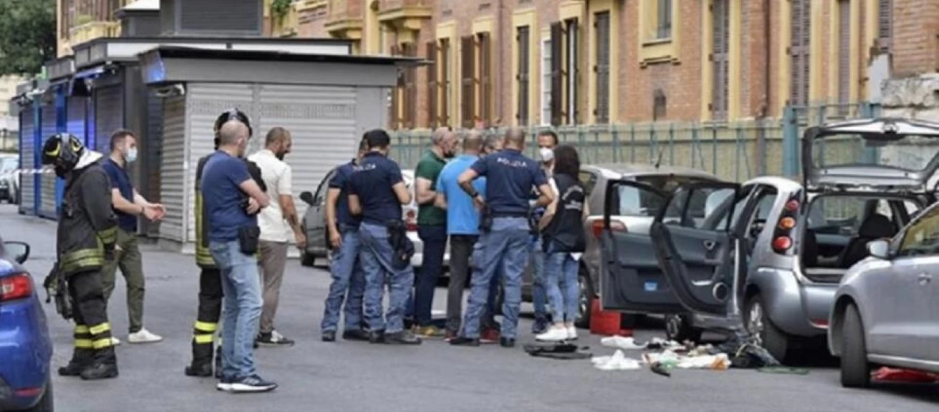 Ιταλία: Αστυνομικοί εξουδετέρωσαν βόμβα σε αυτοκίνητο τοπικού πολιτικού (βίντεο)